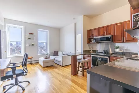 483 Beacon St #76, Boston, MA 02115