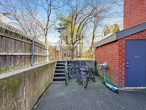 39 Parlin St #304, Everett, MA 02149 photo 40
