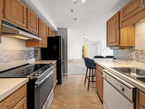 39 Parlin St #304, Everett, MA 02149 photo 14