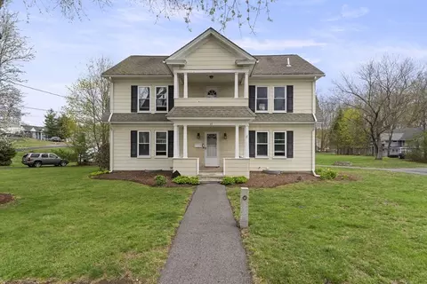 11 River Ave, Grafton, MA 01560