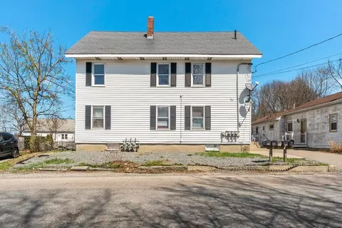 63 W Carpenter St, Attleboro, MA 02703