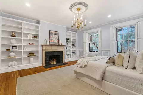 35 Mt Vernon St #1, Boston, MA 02108