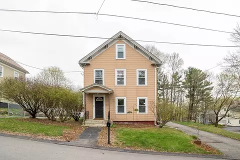 4 Brown St, Spencer, MA 01562