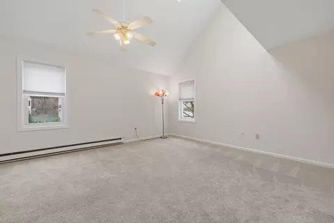 4 Jonathan Cir, Worcester, MA 01604 photo 15