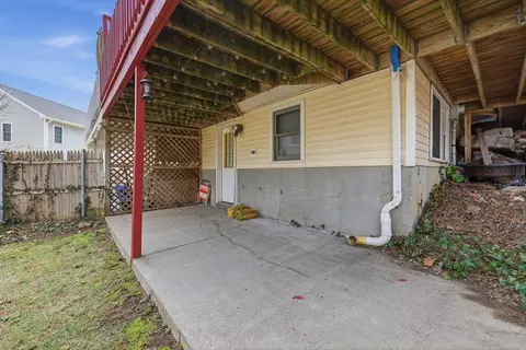 4 Jonathan Cir, Worcester, MA 01604 photo 32