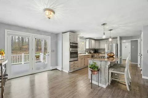 151 Hickory Ln, Whitinsville, MA 01588 photo 6