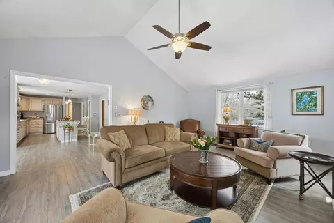 151 Hickory Ln, Whitinsville, MA 01588 photo 9