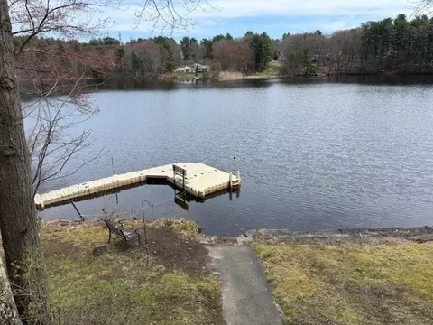 42 Sewall Dr, Shrewsbury, MA 01545