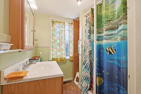Bath - 68 Bryant St, Athol, MA 01331 photo 1 of 2