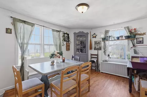 52 Summer St, Barre, MA 01005 photo 11