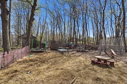 52 Summer St, Barre, MA 01005 photo 26