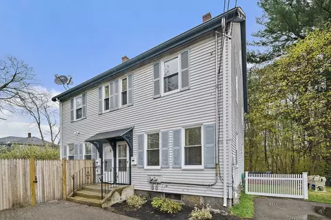 14 Hall Pl #2, Quincy, MA 02169