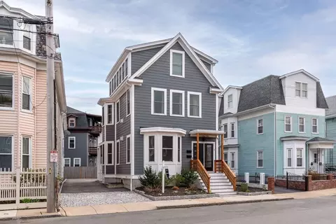 68 Concord Ave #1, Somerville, MA 02143