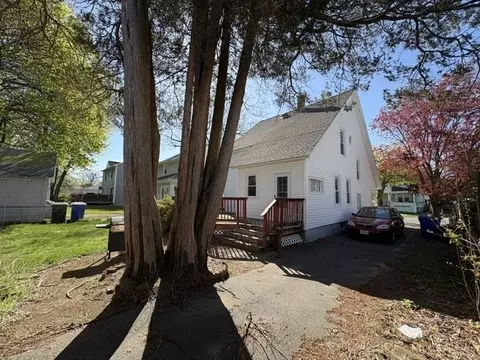 14 Blodgett St, Springfield, MA 01108 photo 5