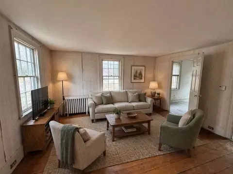 Living - 246 North St, Hingham, MA 02043 photo 1 of 1