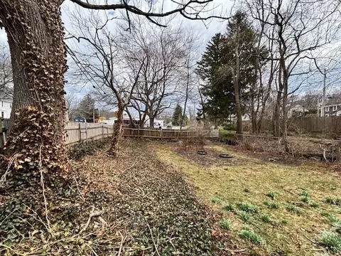 Exterior - 246 North St, Hingham, MA 02043 photo 2 of 3