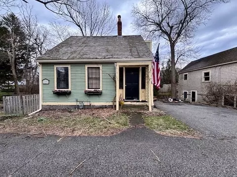 246 North St, Hingham, MA 02043