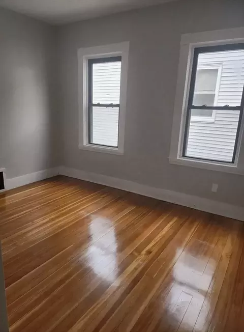 83 Pearl St, Everett, MA 02149 photo 5
