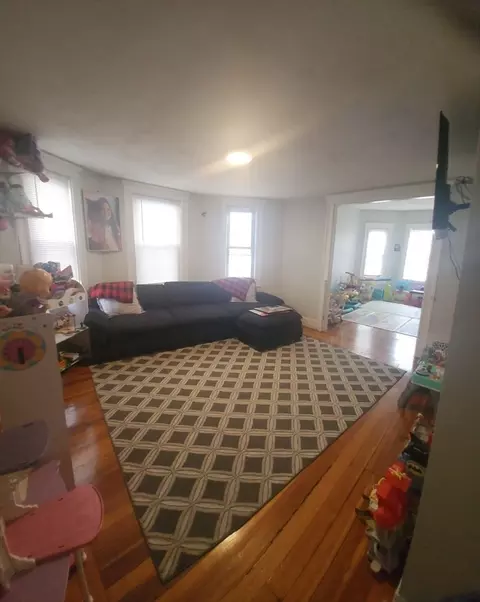 83 Pearl St, Everett, MA 02149 photo 28