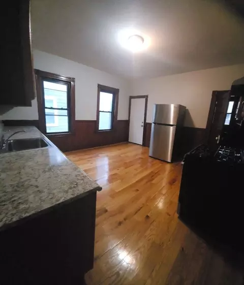 83 Pearl St, Everett, MA 02149 photo 13