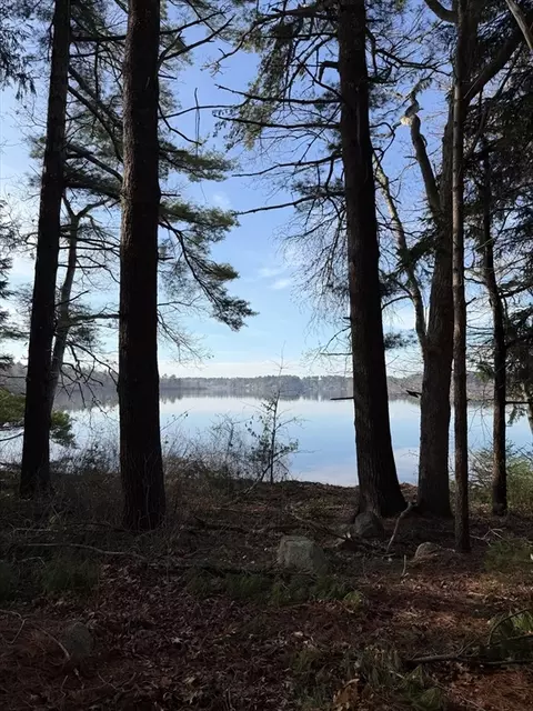 16 S Main St, Carver, MA 02330