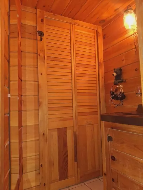 Other - 5 Pine Ave, Ashburnham, MA 01430 photo 4 of 17