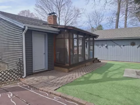 Exterior - 5 Pine Ave, Ashburnham, MA 01430 photo 7 of 10
