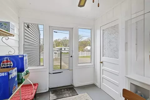 519 Prospect St, Chicopee, MA 01020 photo 20