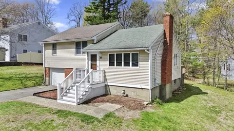 25 Samoset Rd, Peabody, MA 01960