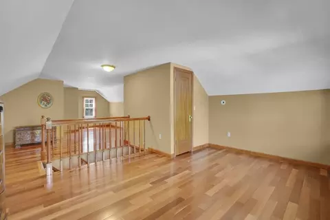 35 Shefford St, Springfield, MA 01107 photo 34