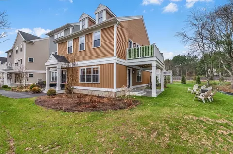28 Oxbow Rd #14-2, Raynham, MA 02767