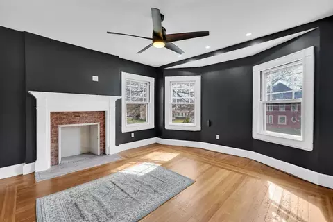 Living - 227 Forest Park Ave, Springfield, MA 01108 photo 3 of 4