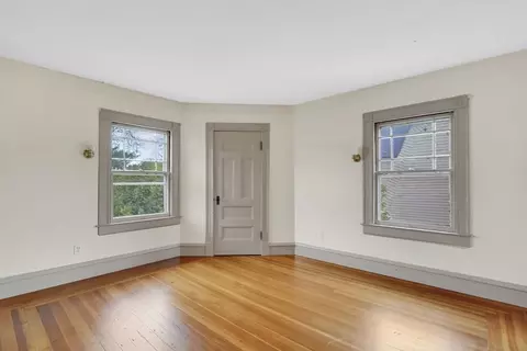 Bedroom - 227 Forest Park Ave, Springfield, MA 01108 photo 4 of 8