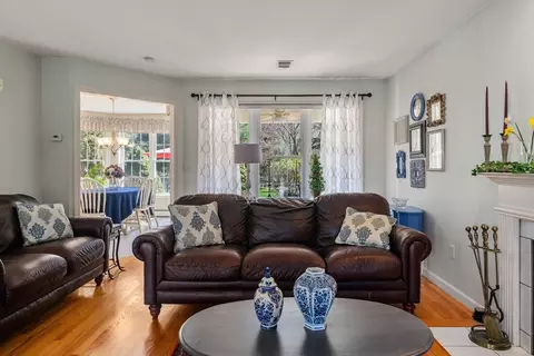 Living - 1769 Smith St, Dighton, MA 02715 photo 3 of 4