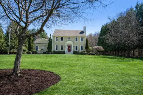 Exterior - 1769 Smith St, Dighton, MA 02715 photo 4 of 10