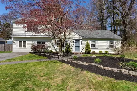 39 Birchcroft Rd, Canton, MA 02021