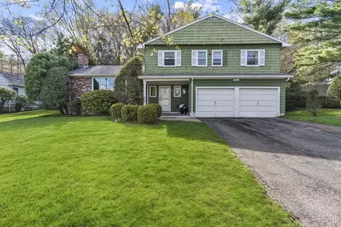 62 Lovett Rd, Newton, MA 02459