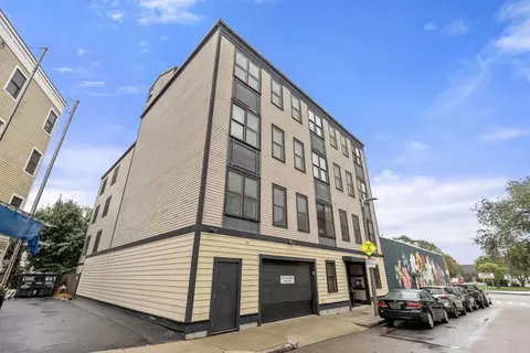 45 Vinton St #1, Boston, MA 02127