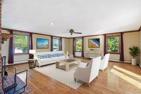 Living - 10 Oxbow Rd, Danvers, MA 01923 photo 3 of 5