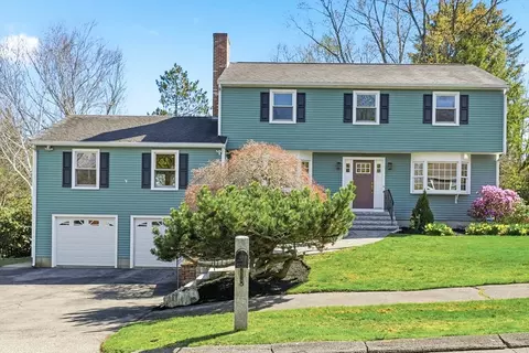 Exterior - 10 Oxbow Rd, Danvers, MA 01923 photo 2 of 12