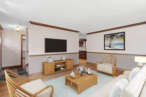Living - 10 Oxbow Rd, Danvers, MA 01923 photo 2 of 5