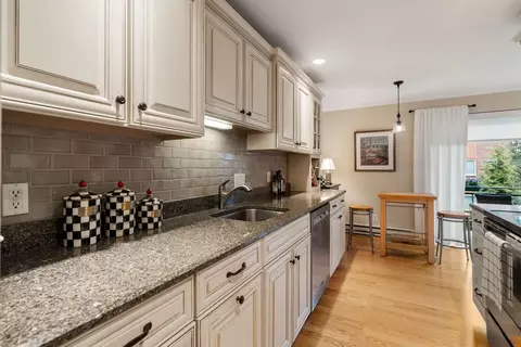 1206 Greendale Ave #214, Needham, MA 02492 photo 6