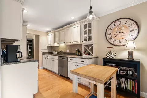 1206 Greendale Ave #214, Needham, MA 02492 photo 5