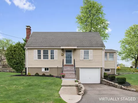31 Oakledge Rd, Waltham, MA 02452