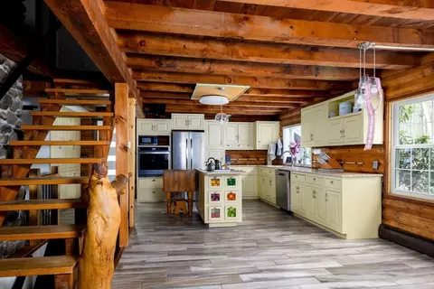 2700 Greenwich Rd, Hardwick, MA 01082 photo 22