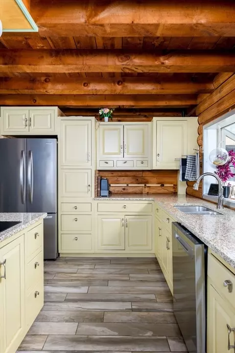 2700 Greenwich Rd, Hardwick, MA 01082 photo 35