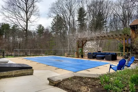 2700 Greenwich Rd, Hardwick, MA 01082 photo 9