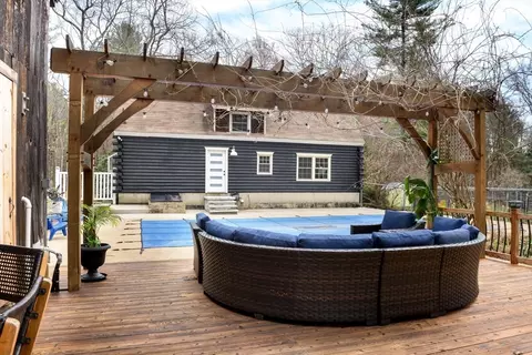 2700 Greenwich Rd, Hardwick, MA 01082 photo 10