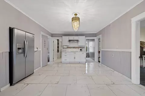 6 Emmanuel St, Webster, MA 01570 photo 3