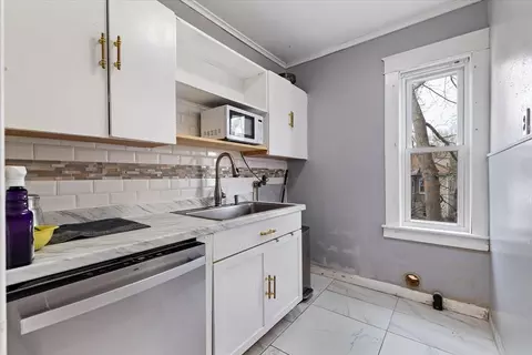 6 Emmanuel St, Webster, MA 01570 photo 6